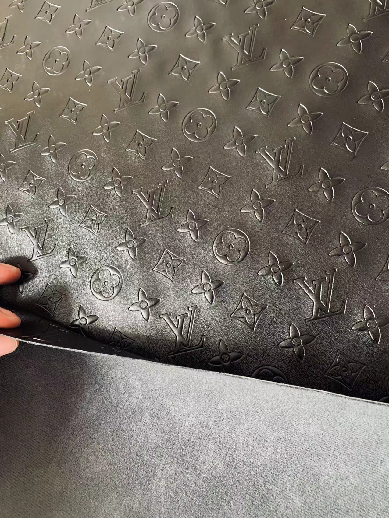 Napa Material Black Embossed LV Leather For Upholstery Furniture Handicraft