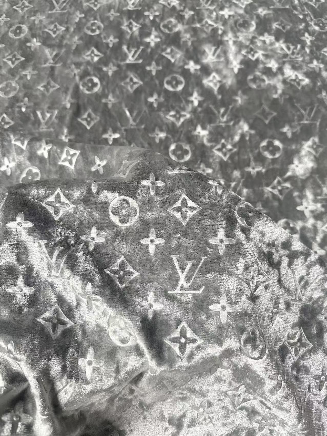 Popular Luxury LV Knitting Reflective Velvet Fabric For Handmade Sneaker,Dress Clothing and Apparel By Yard(Gray)