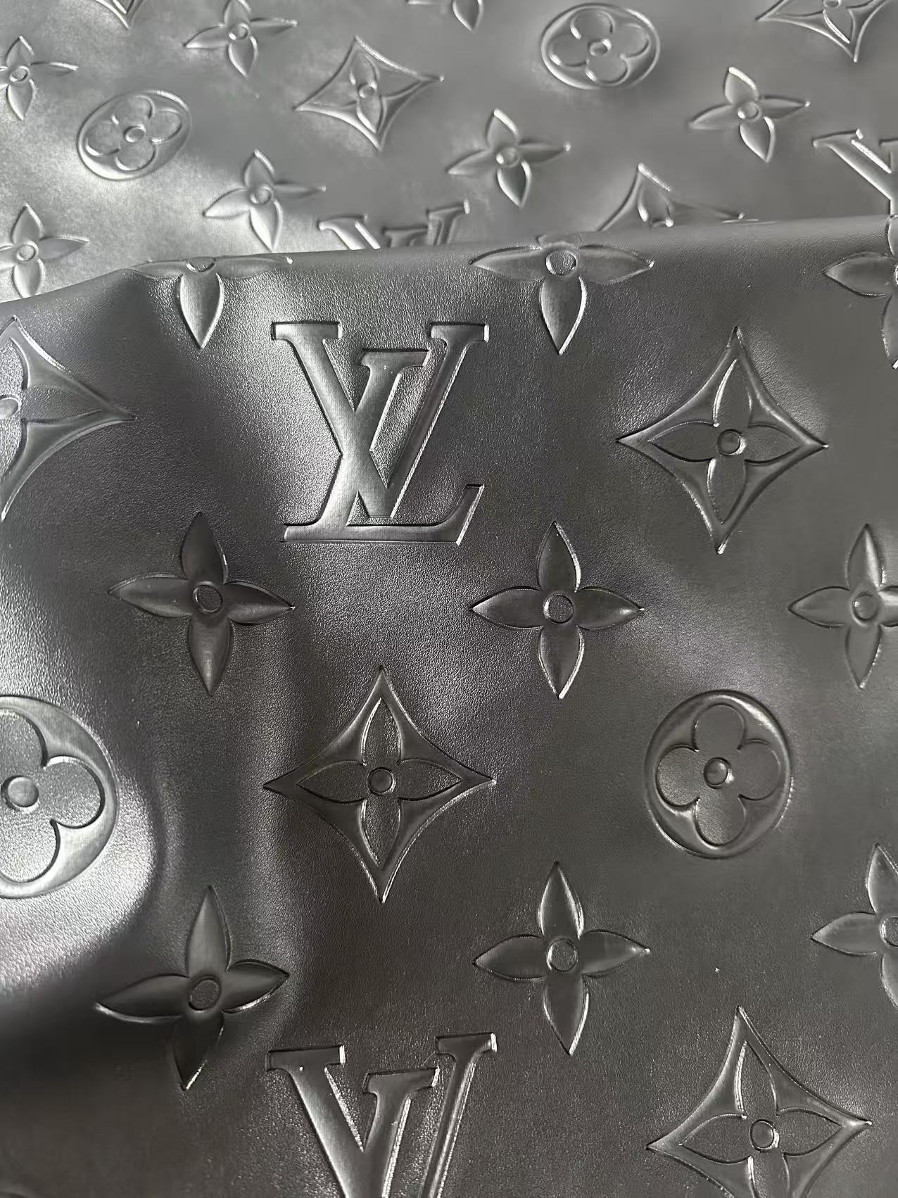 Craft 2.5 Inch LV Black Embossed Leather For Handmade Upholstery,Shoes Goods By Yard