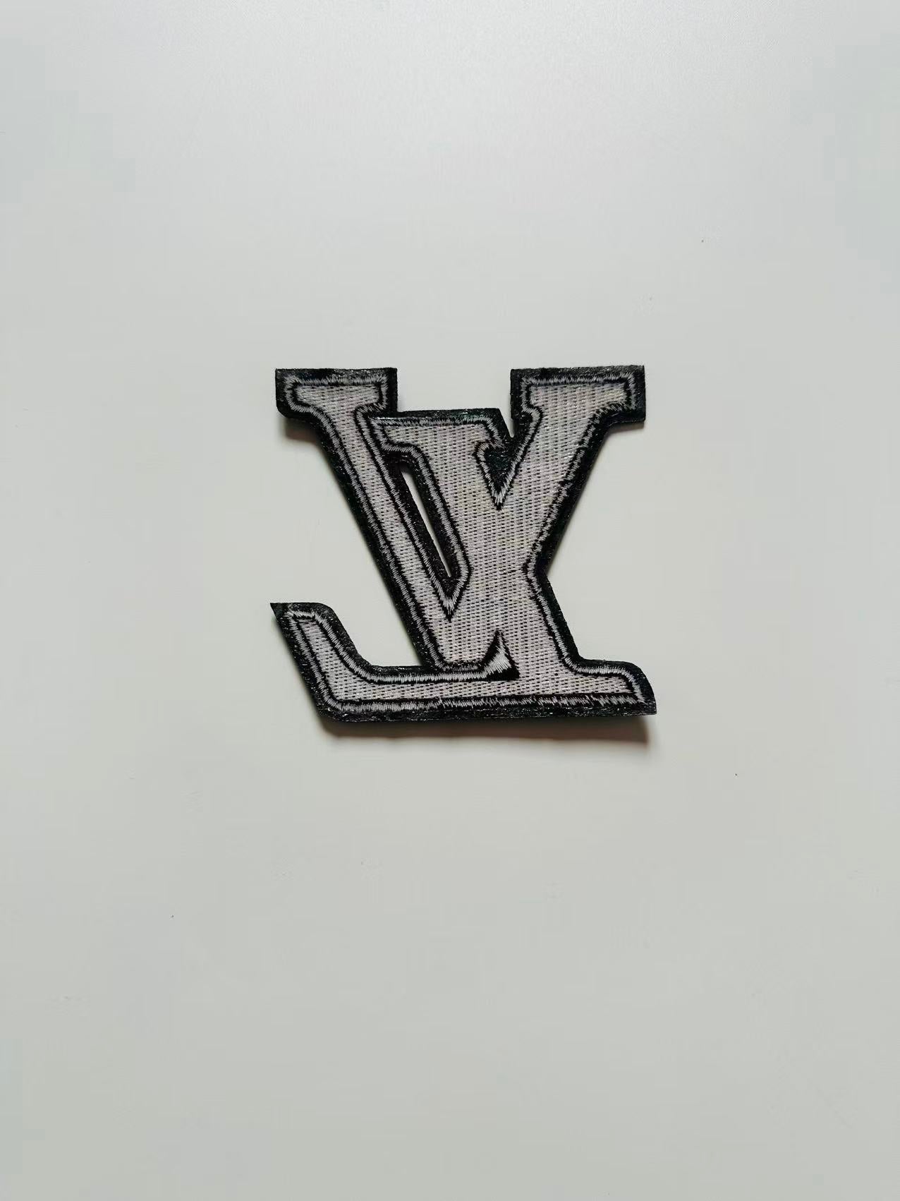 Craft Embroidery LV Jacquard Patches For Customized Apparel