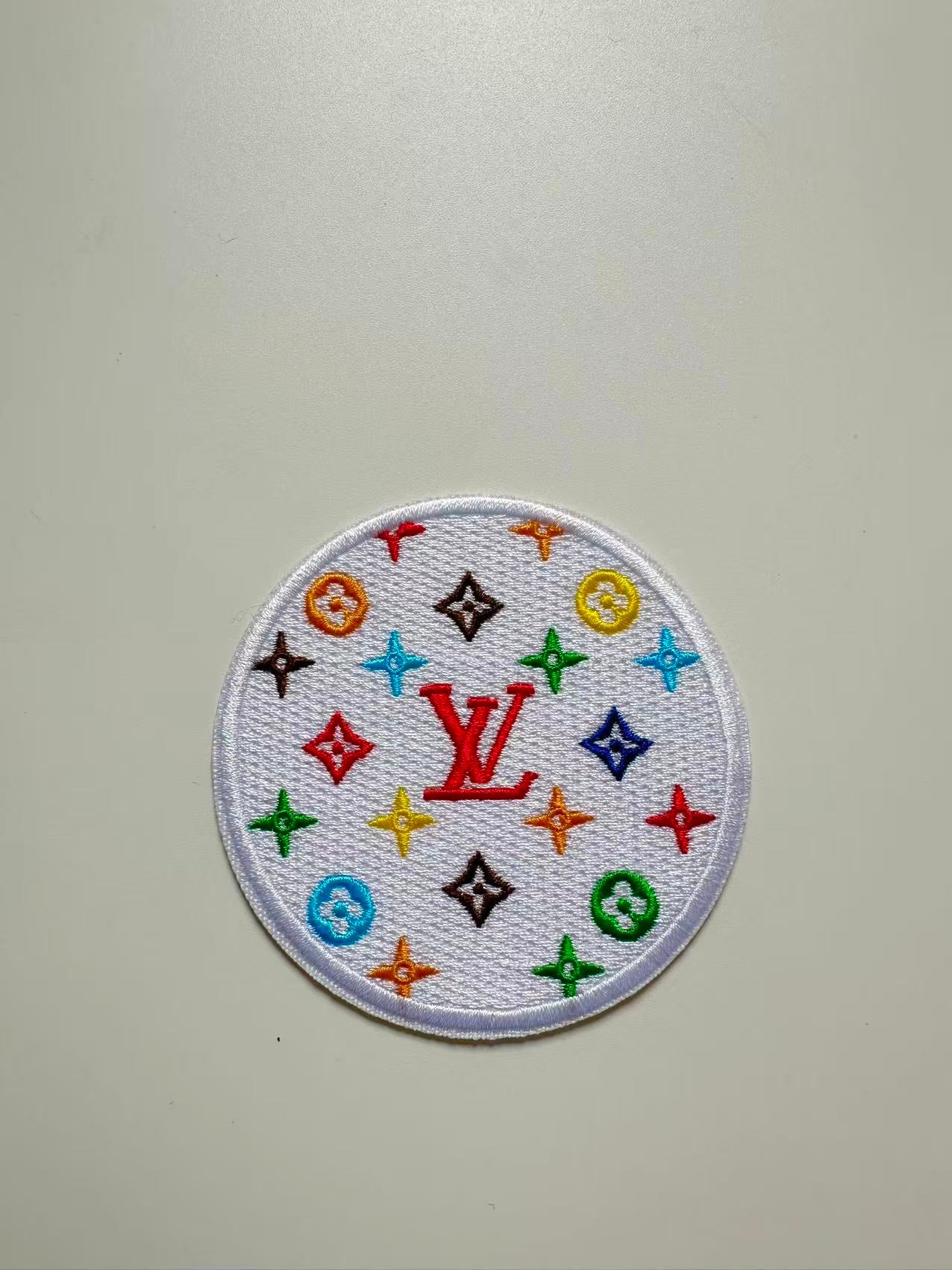 Craft Embroidery LV Circle Jacquard Patches For Customized Clothing