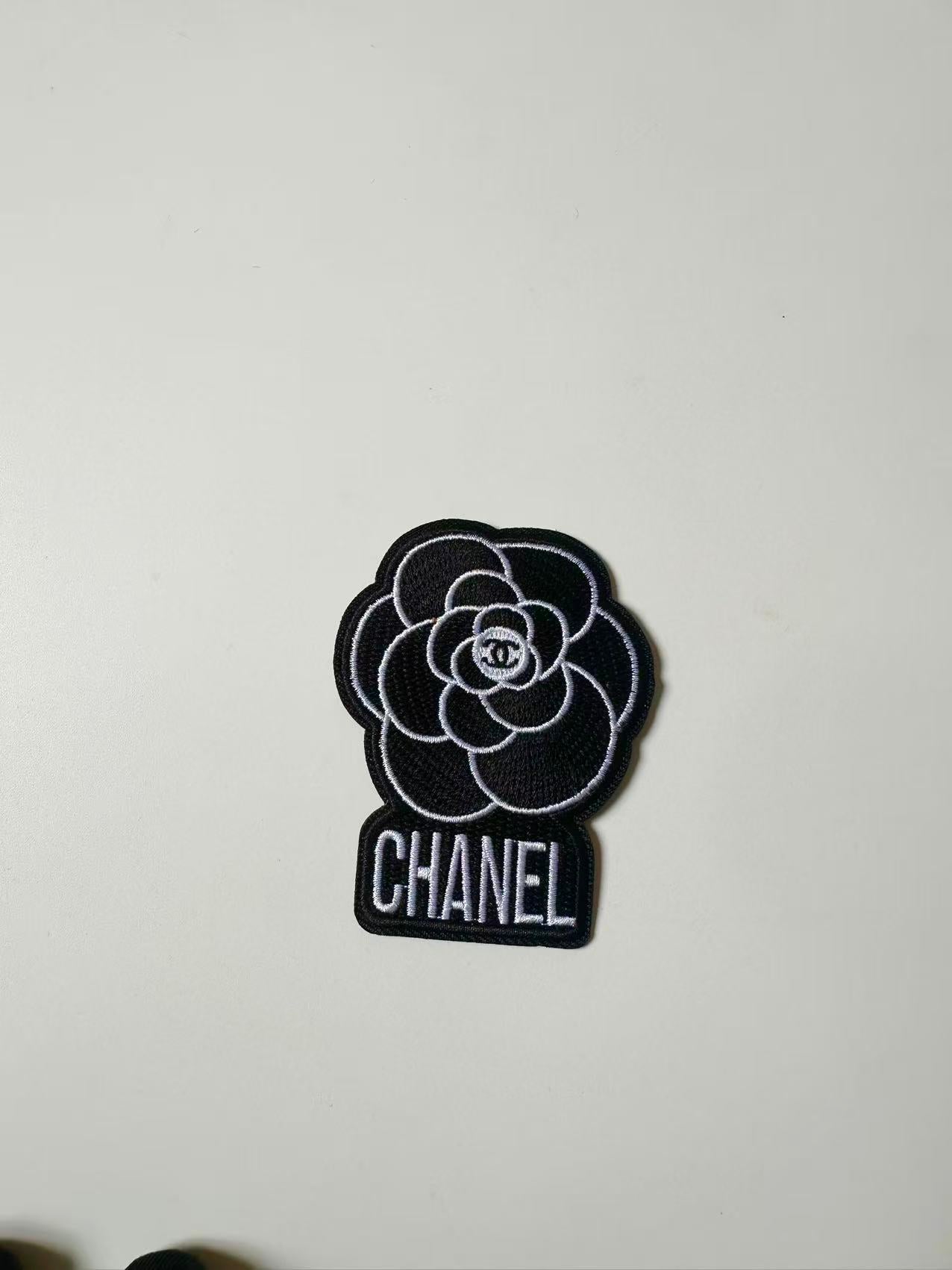 Craft Embroidery Chanel Jacquard Patches For Customized Clothing