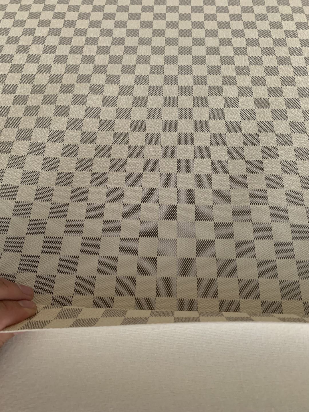 Classic Plaid Leather Fabric Handmade Shoes Fabric,The Purse Fabric Bags fabric( Ivory White )