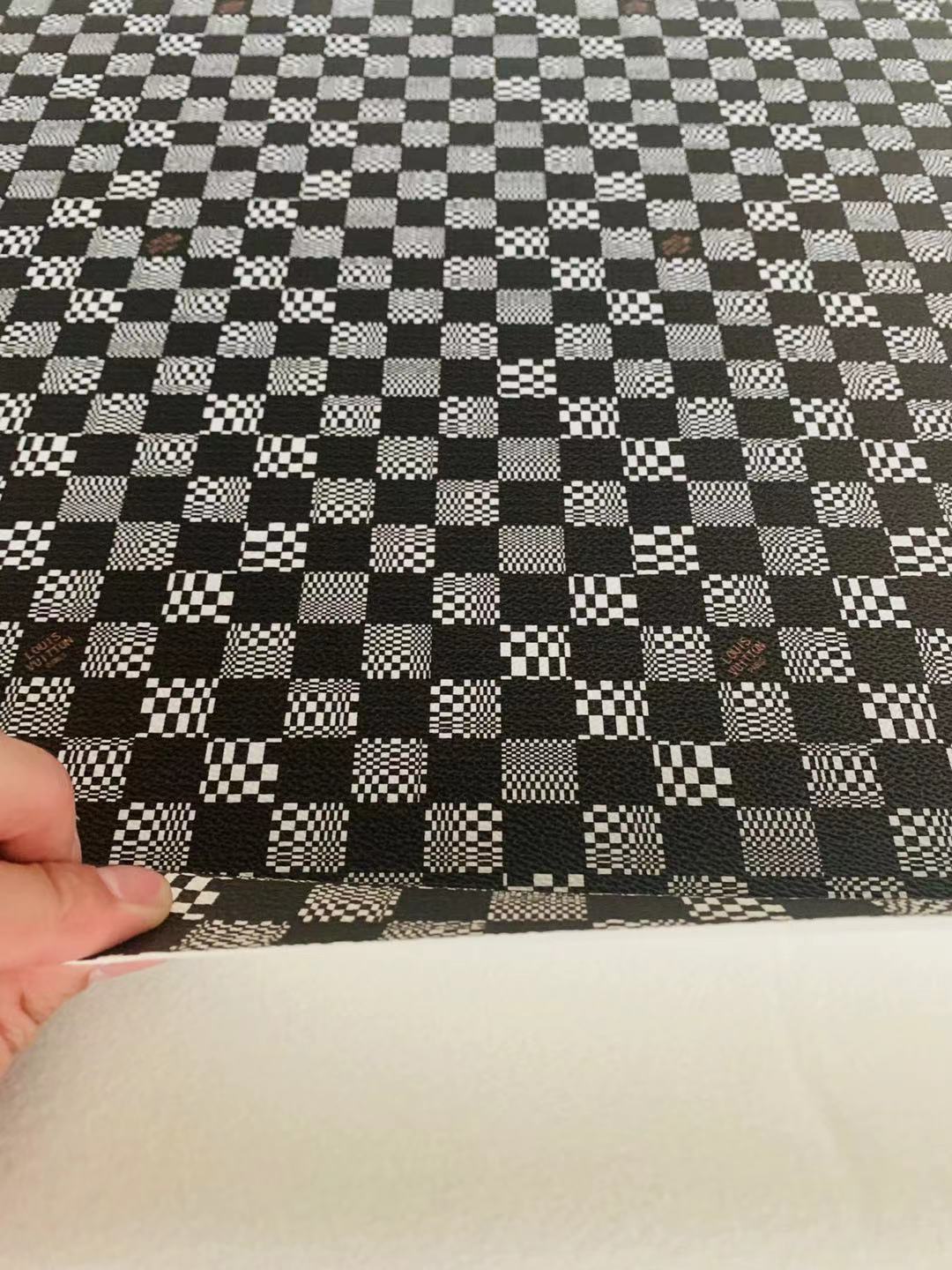 Classic Louis Vuitton Grid Leather Case Fabric,Handmade Bag Leather,Hand-made Shoes Leather Grid Leather Cup Mat Leather(Black X white)