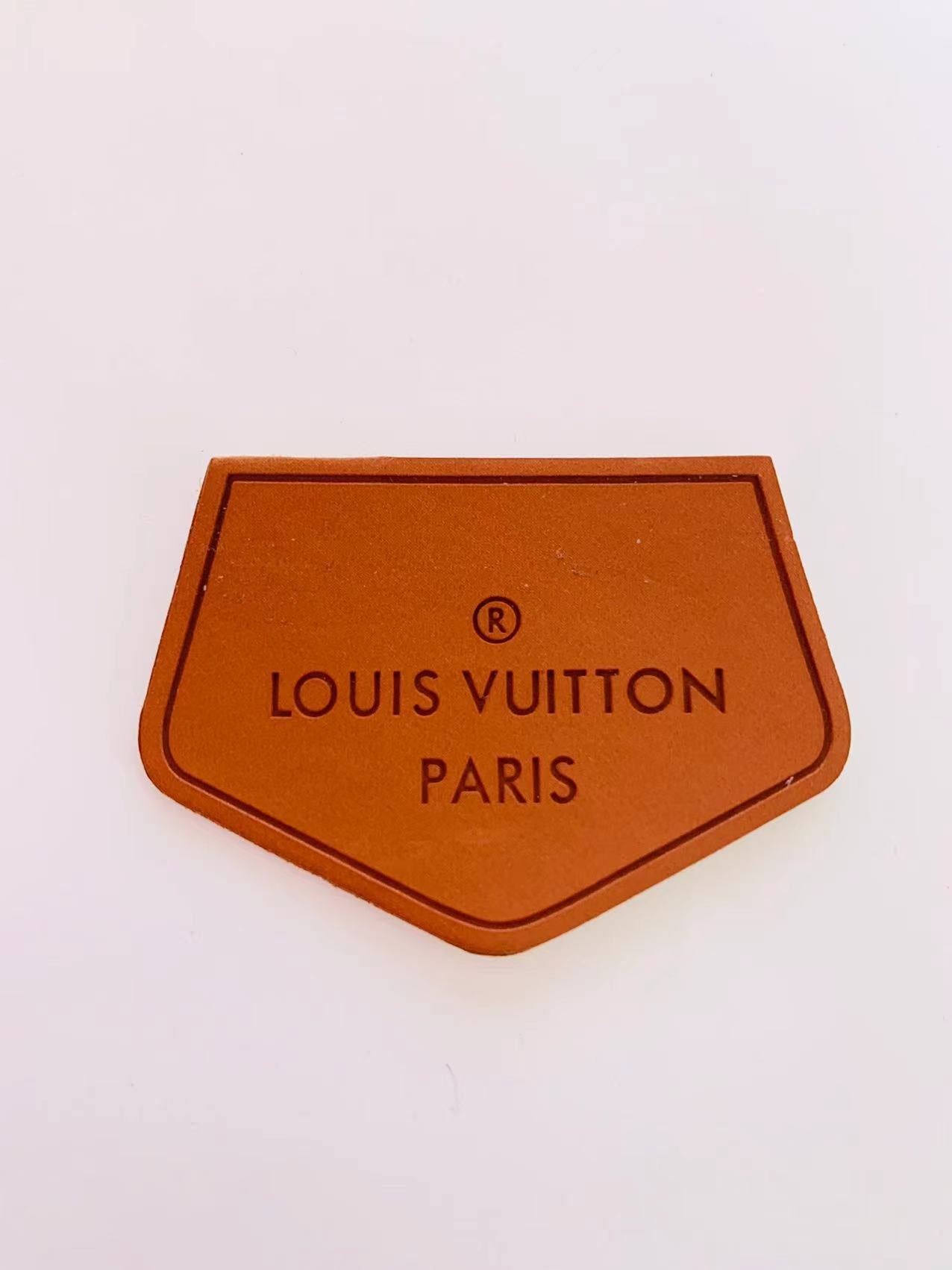 Classic Louis Vuitton PU Leather Label For Handmade Goods