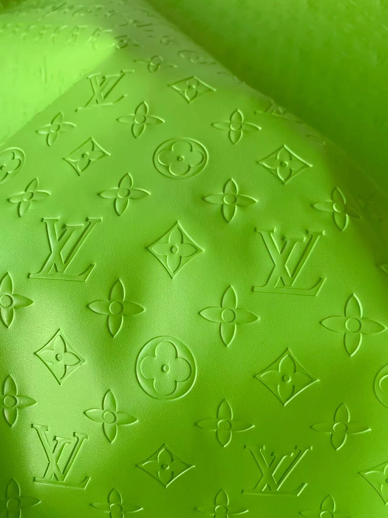 Napa Material Lamborghini Green Embossed LV Leather For Car Upholstery Furniture Handicraft