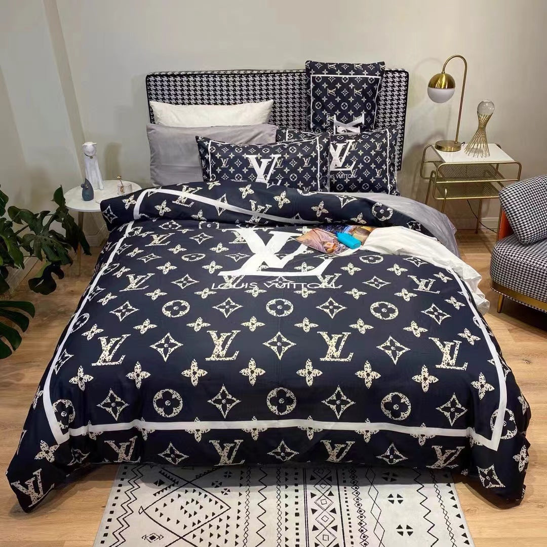 Fashion LV 100% Cotton Four-piece Bed Set For Home Life