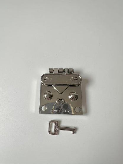 New Best Quality Small Sliver Alloy Material LV Locks For Handmade Box ,Bag and Handicraft Goods