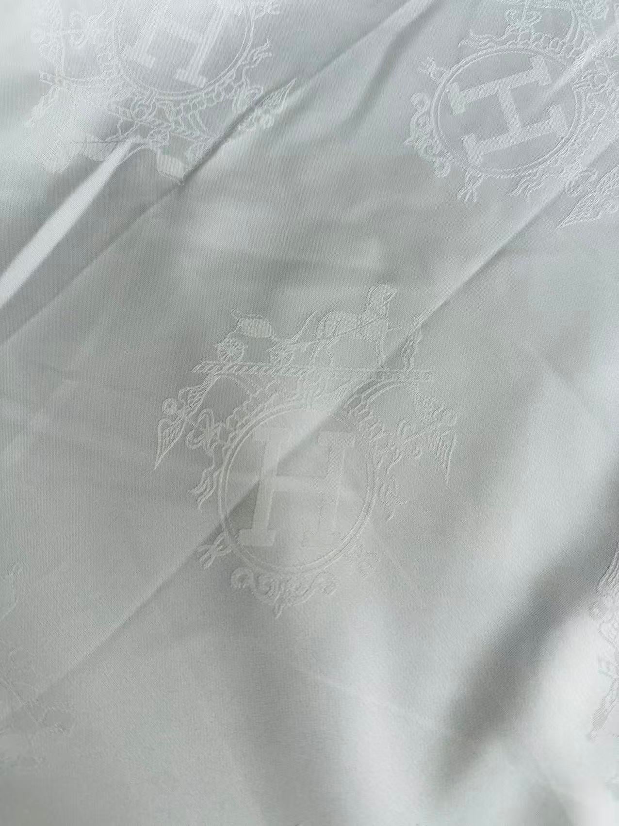 Craft Hermes White Silk Jacquard Cloth Fabric For Handmade Handicraft Goods