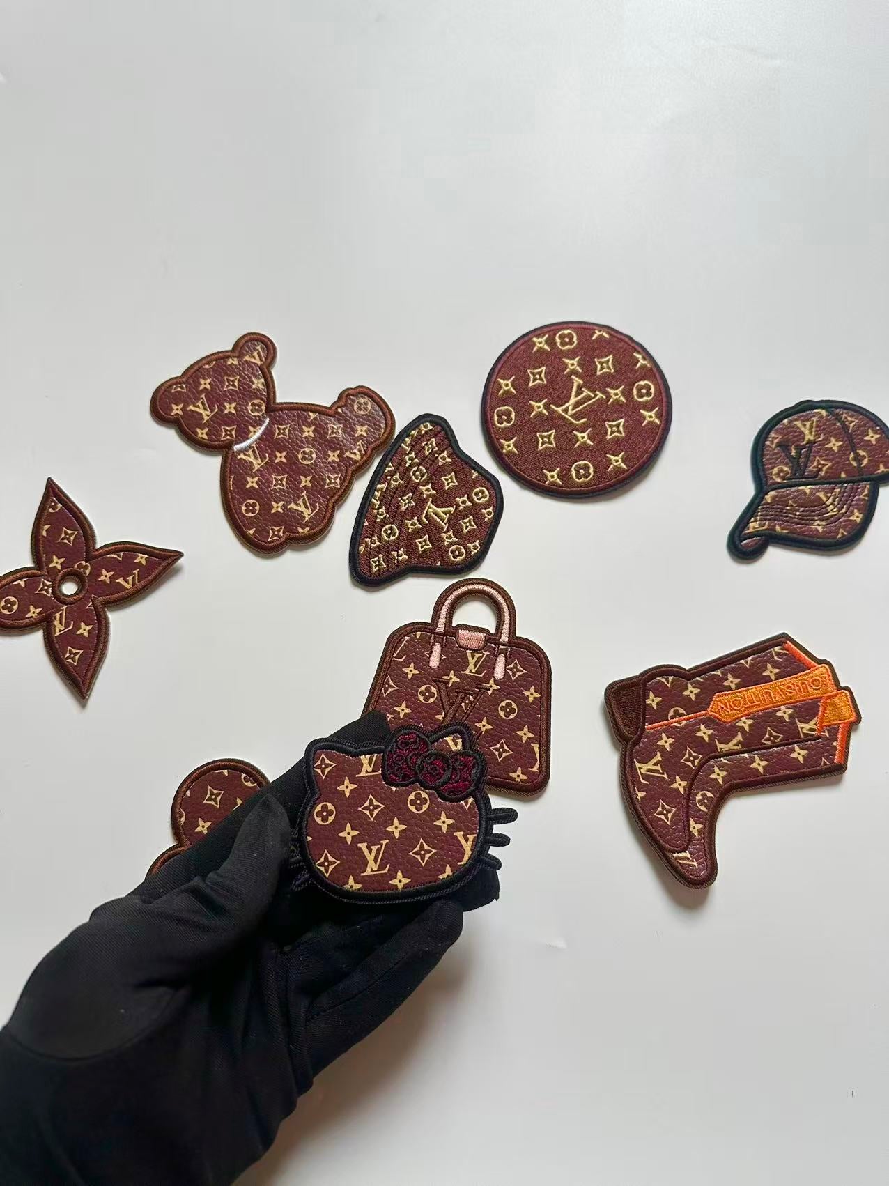 Craft Embroidery LV Jacquard Patches For Customized Clothing