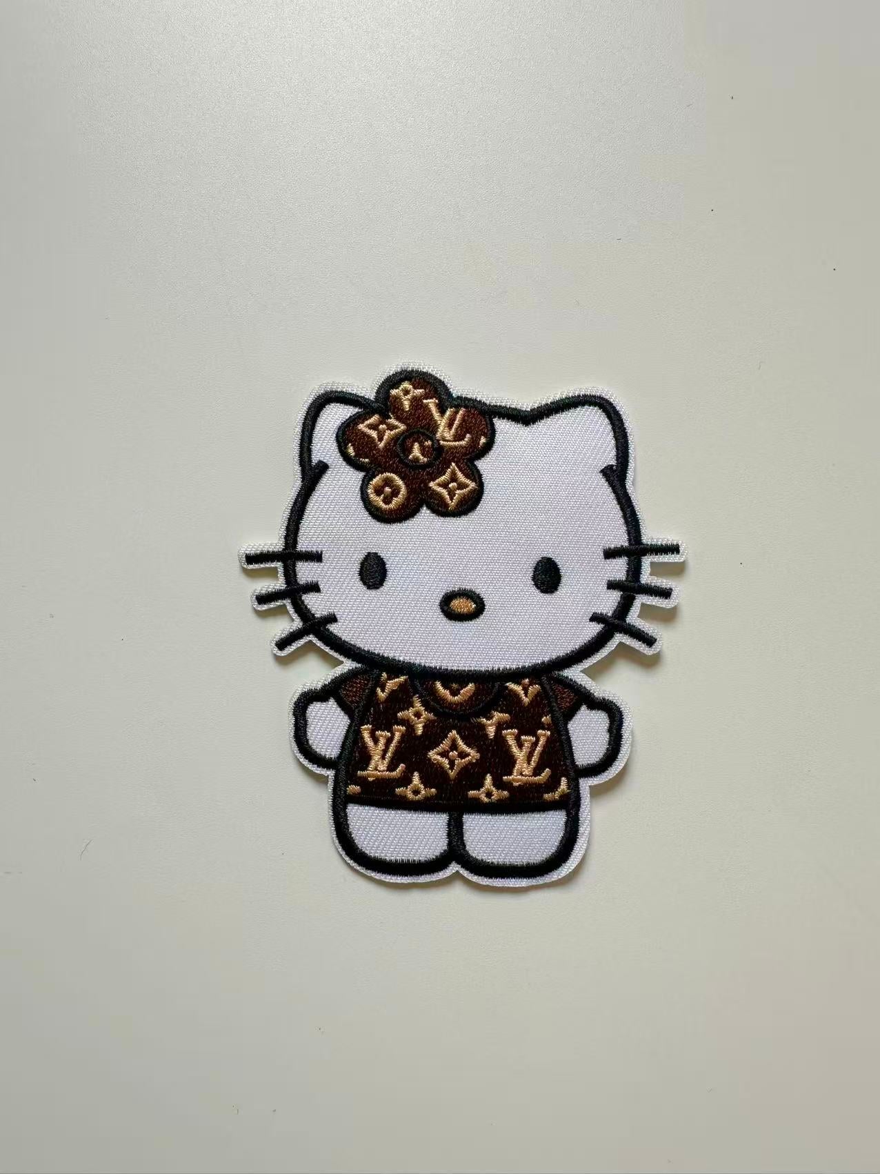 Craft Embroidery LV Jacquard Patches For Customized Apparel