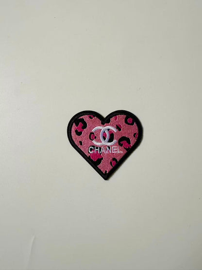 Craft Embroidery Pink Dior Jacquard Patches For Customized Apparel