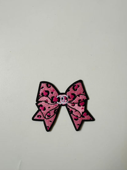 Craft Embroidery Pink Dior Jacquard Patches For Customized Apparel