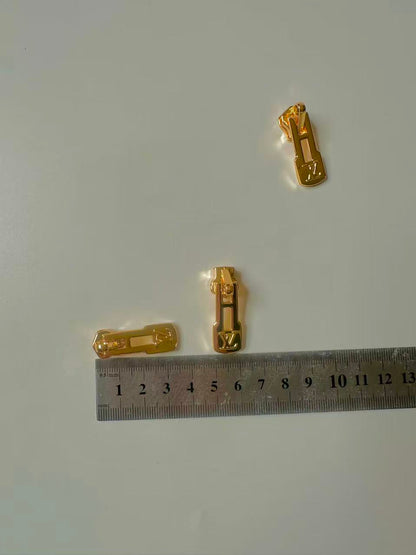 Fashion Sliver LV Zipper Head ,Size #5 For Handmade Bags