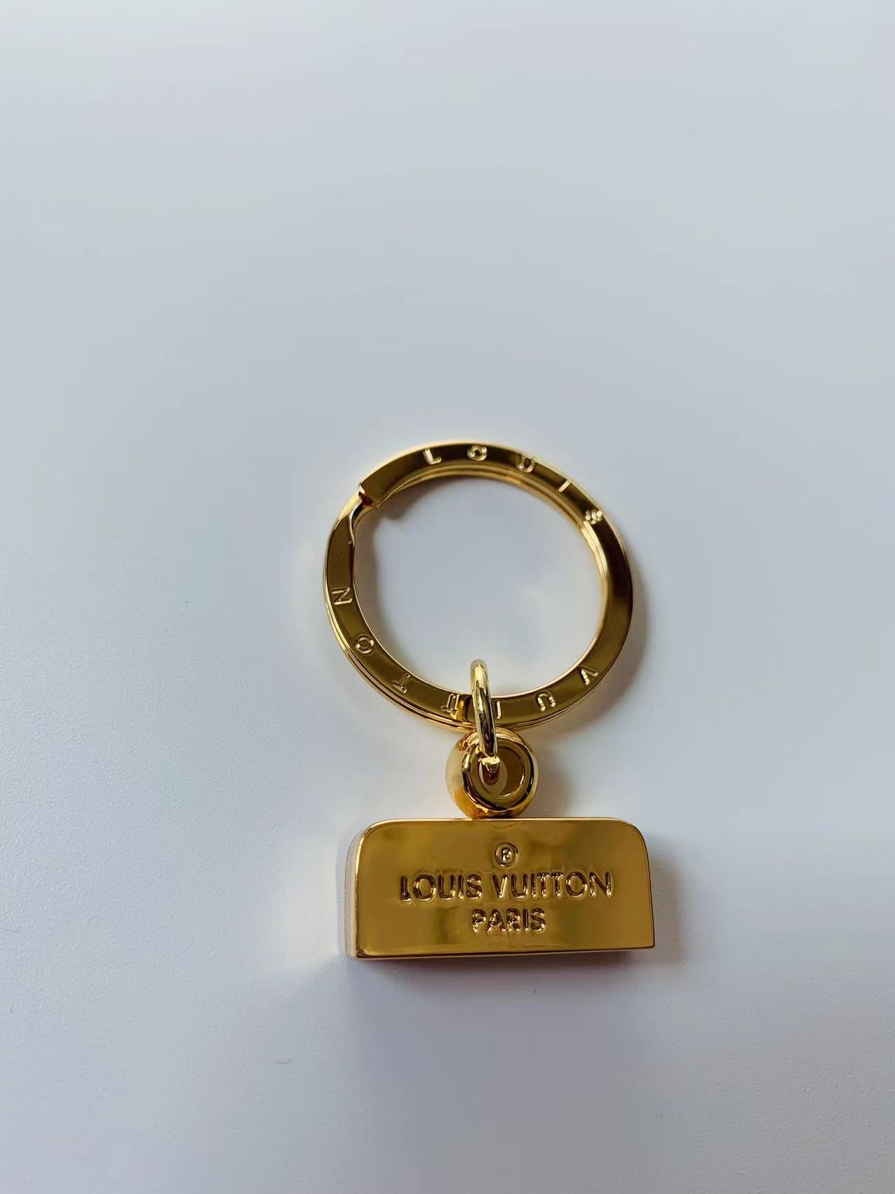 Fashion LV Gold Swivel Clasp Accessories